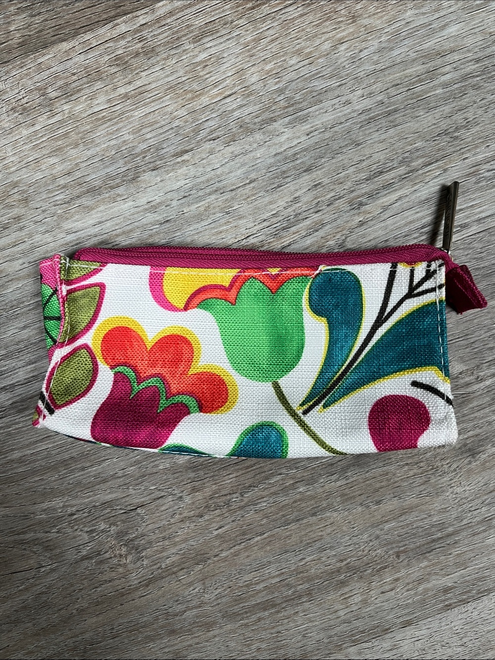 Clinique Multicolor Floral Canvas Cosmetic Pouch - Pink Zipper - Picture 1 of 6